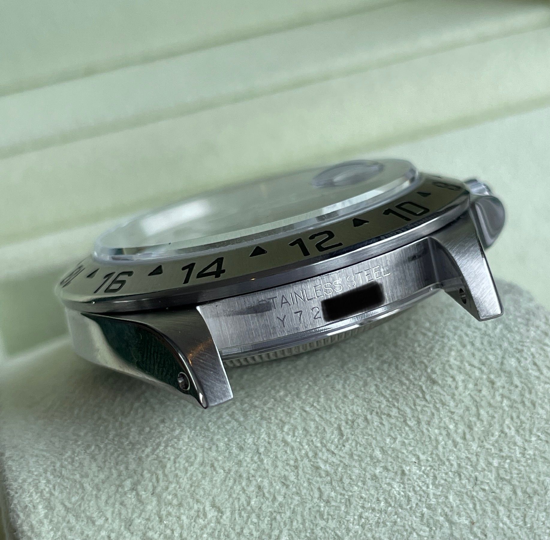 Rolex Explorer II Full Set 16570 Black 2002 with original