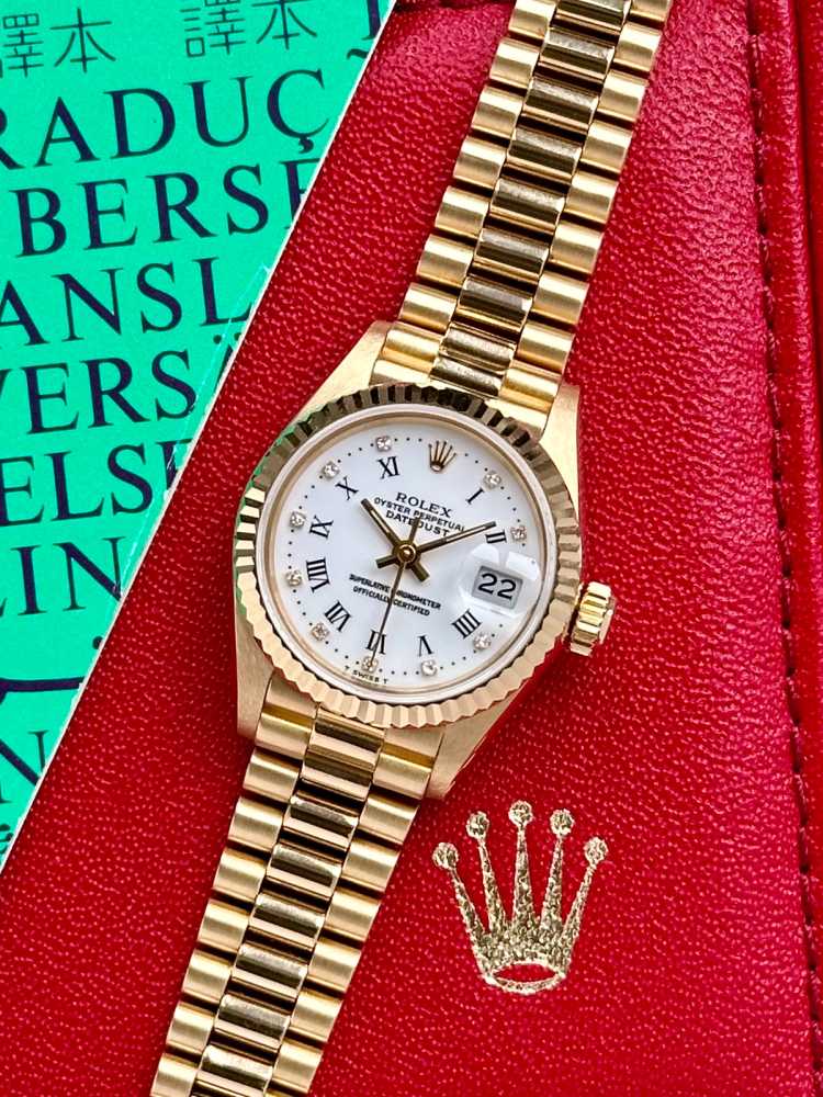 Featured image for Rolex Lady-Datejust "Diamond" 69178 White 1987 with original box and papers