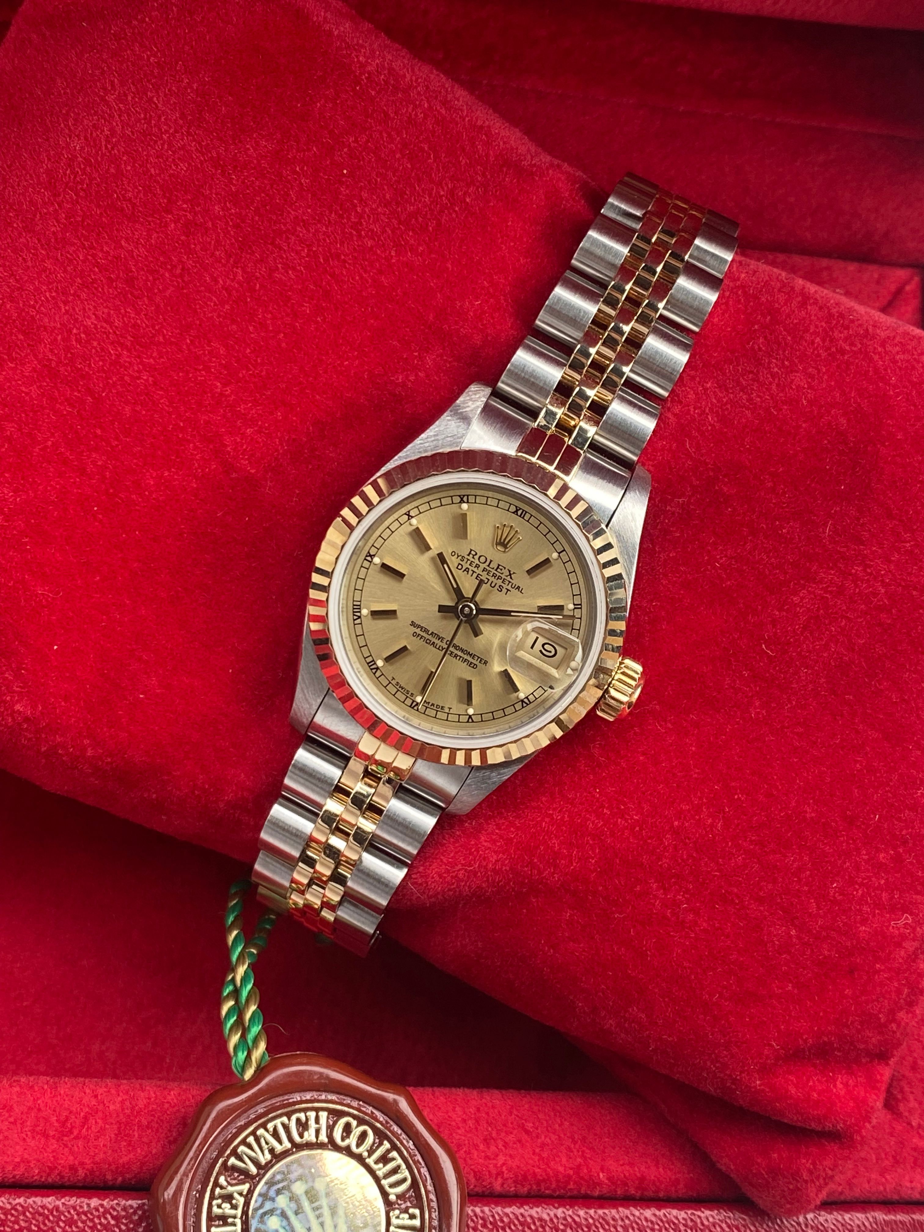 Rolex Lady Datejust 69173 Gold 1989 with original box and papers
