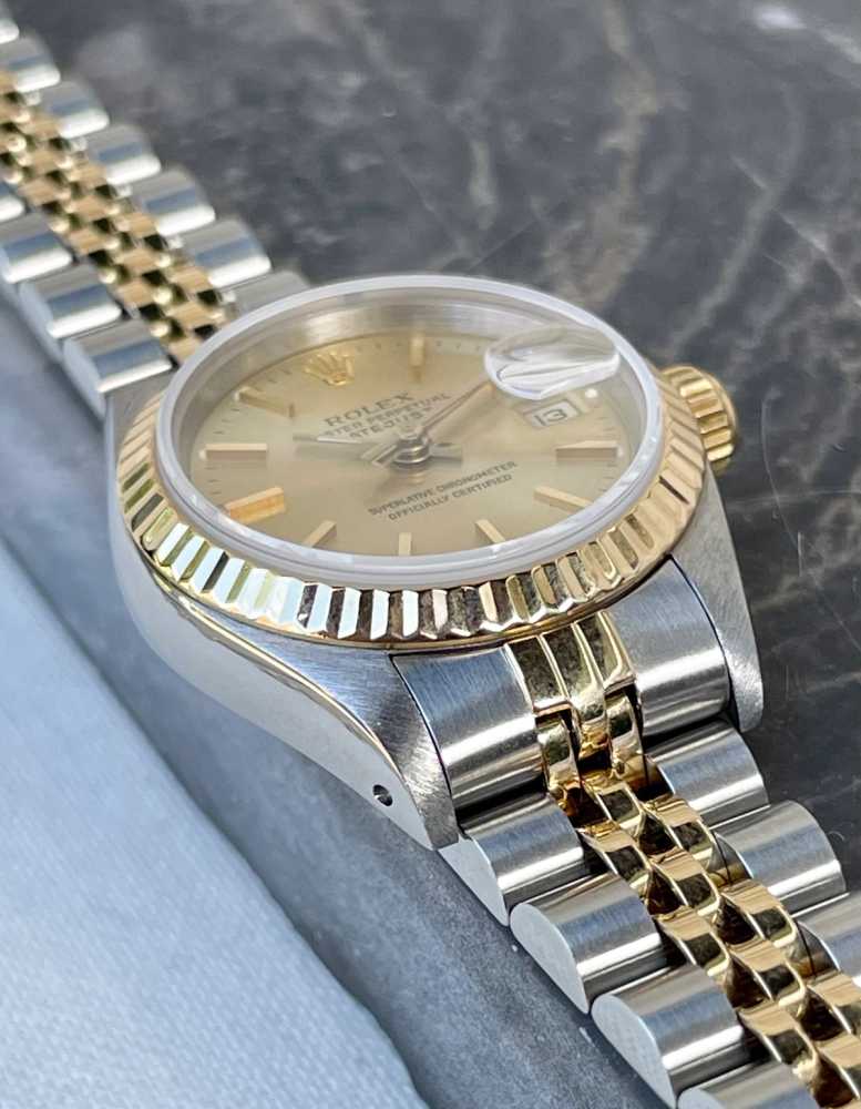 Image for Rolex Lady Datejust 69173 Gold 1990 with original box and papers