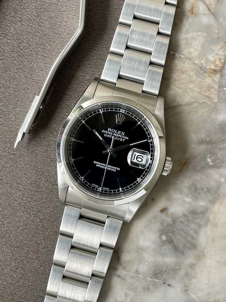 Featured image for Rolex Datejust 16200 Black 2004 with original box and papers