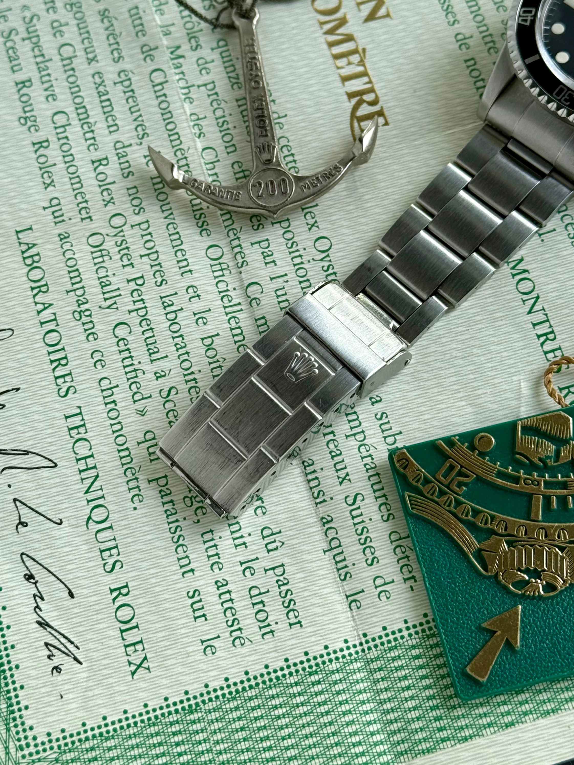 Rolex Sea-Dweller Double-Red 1665 Black 1974 with original box and