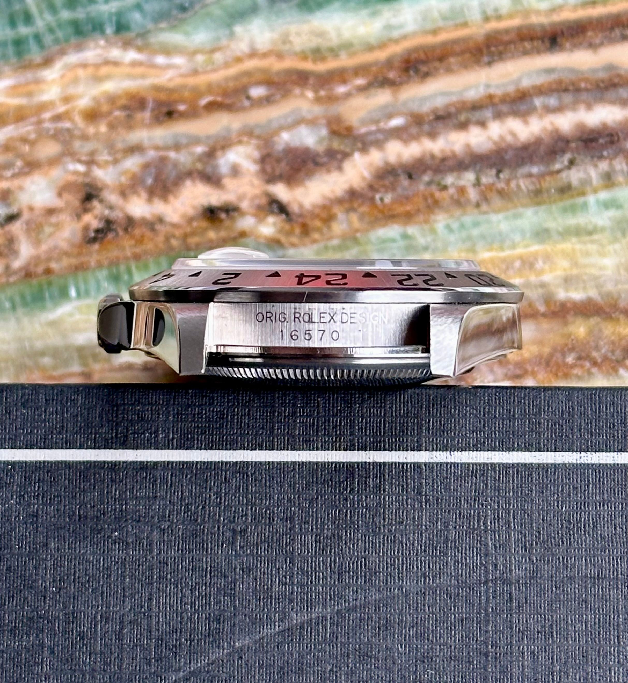 Rolex Explorer 2 16570 T White 2004