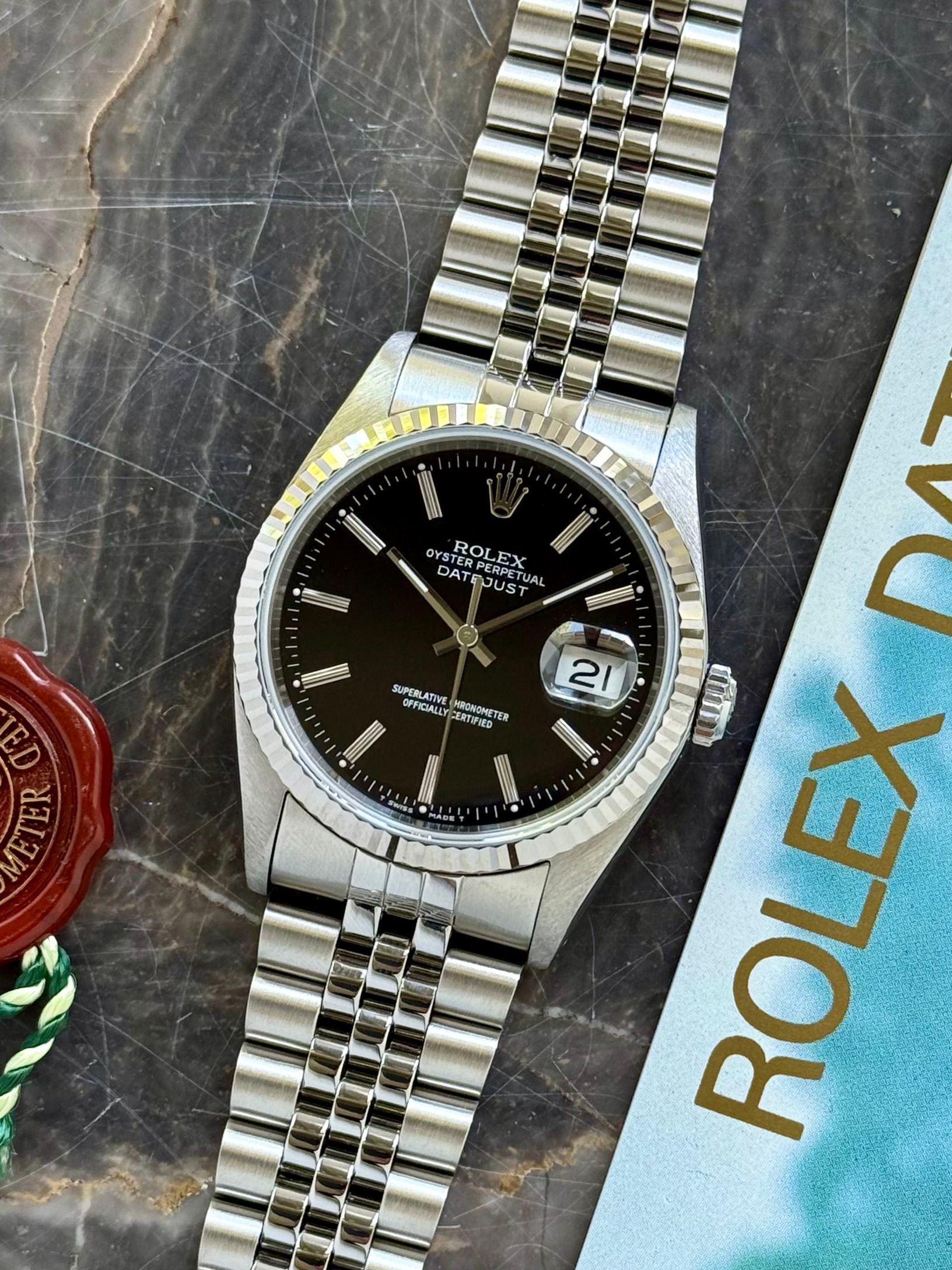 Rolex Datejust 16234 Black 1991 with original box and papers