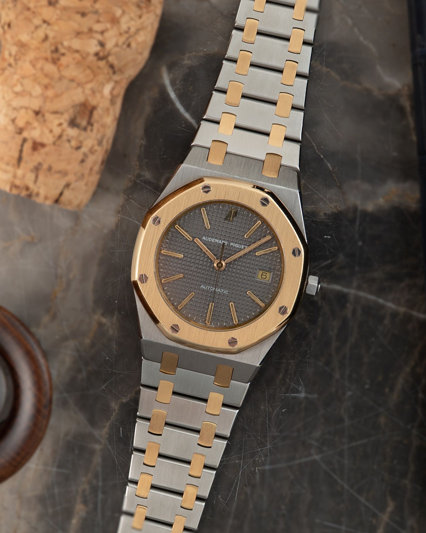 Audemars Piguet Royal Oak 14486 SA Grey 1990 with original box and