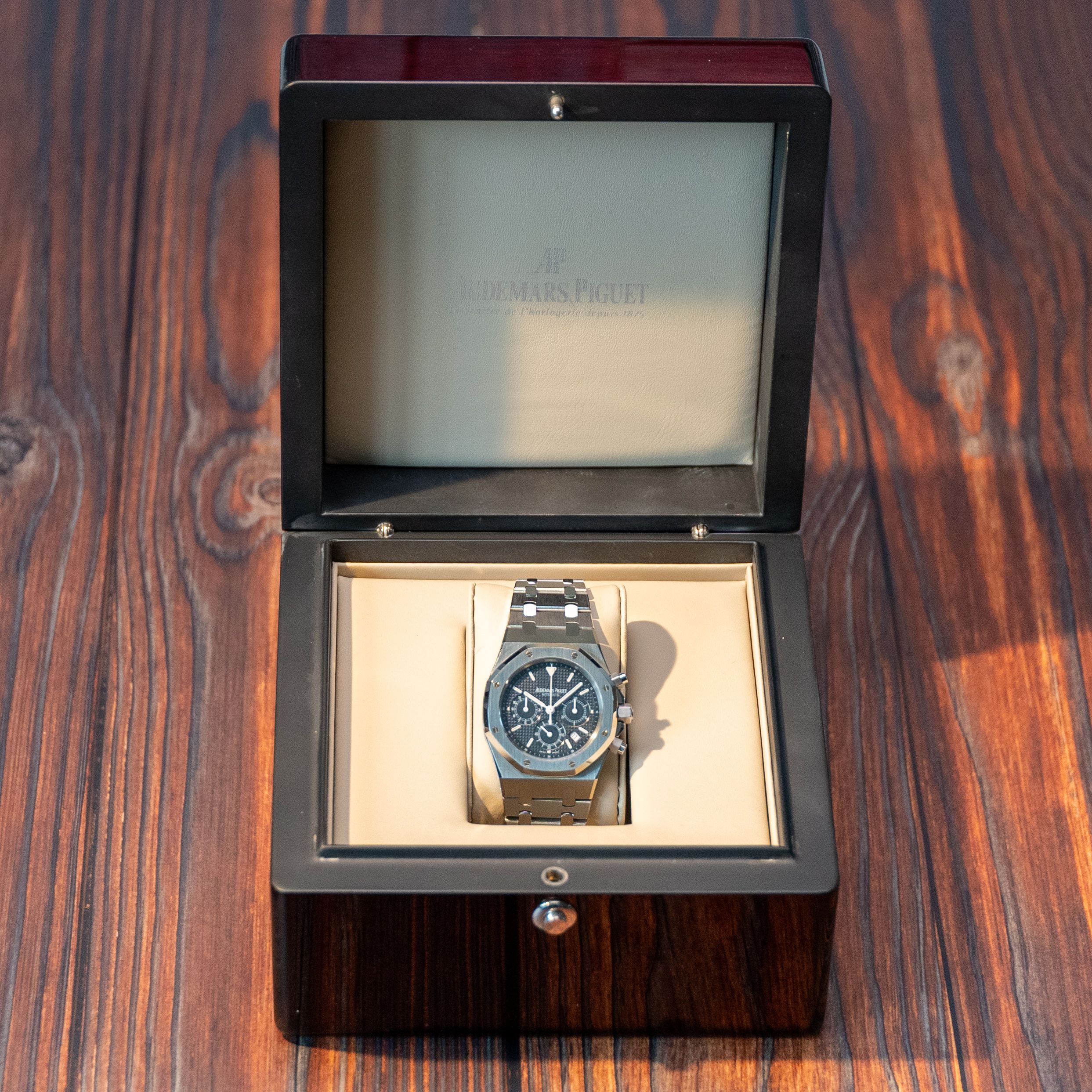 Audemars piguet royal outlet oak box