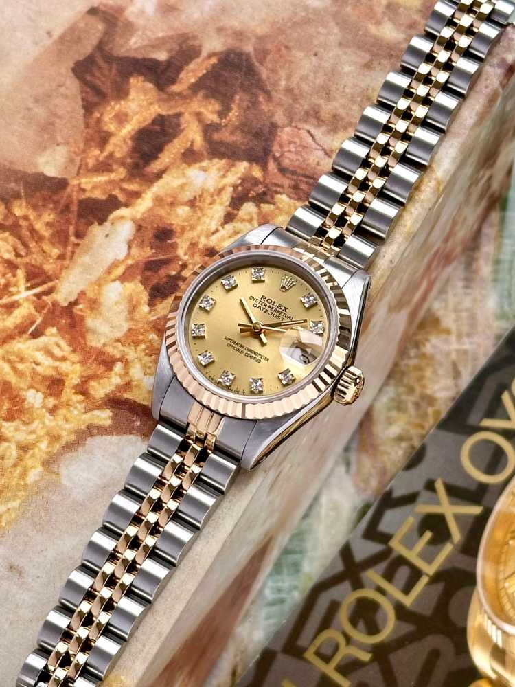 Image for Rolex Lady-Datejust "Diamond" 69173G Gold 1988 with original box and papers 4
