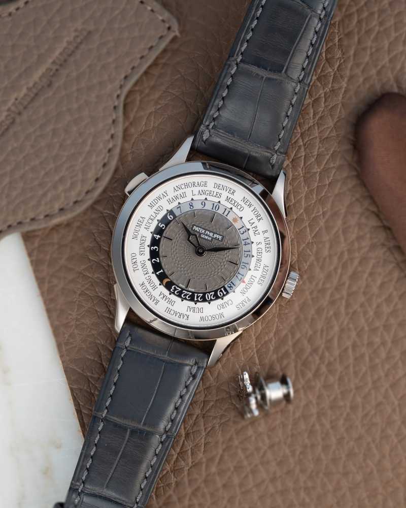 Featured image for Patek Philippe World Time 5230G White 2016 with original box and papers