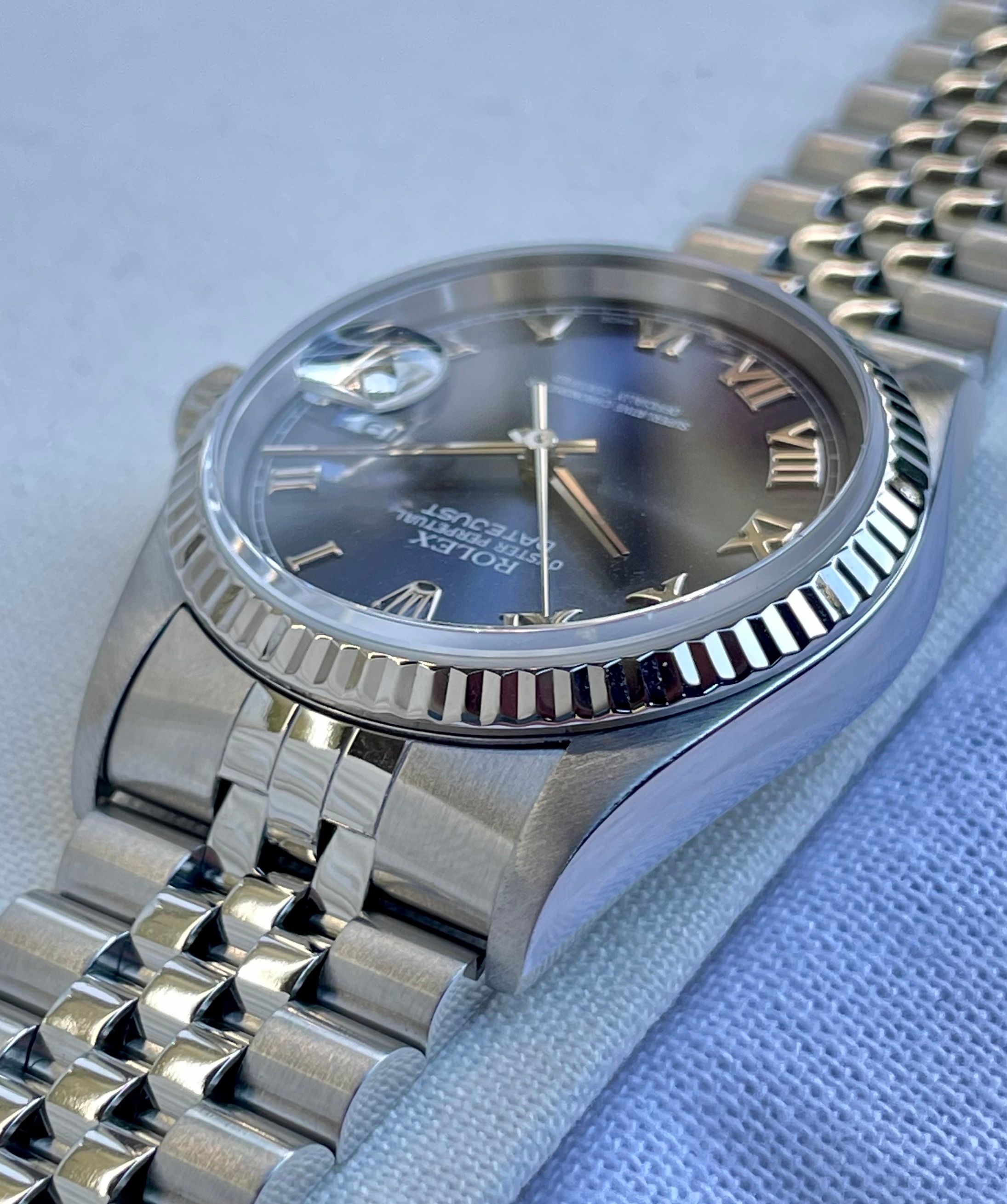 Rolex Datejust 16234 Blue 1997 with original box