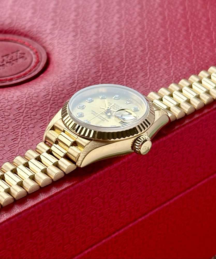 Image for Rolex Lady-Datejust "Diamond" 69178 Gold 1993 with original box and papers 2