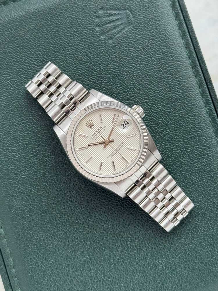 Wrist shot image for Rolex Midsize Datejust 68274 Silver 1993 with original box and papers