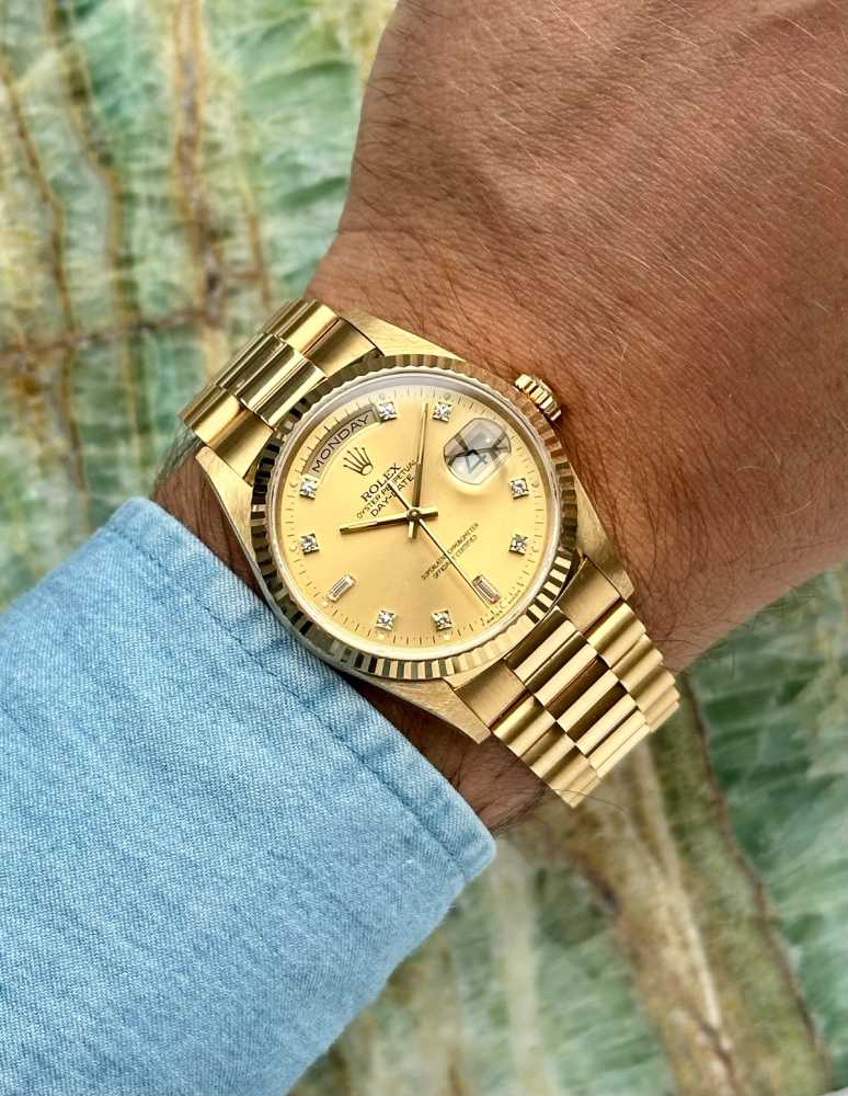 Wrist image for Rolex Day Date "Diamond" 18238 Gold 1995 with original box