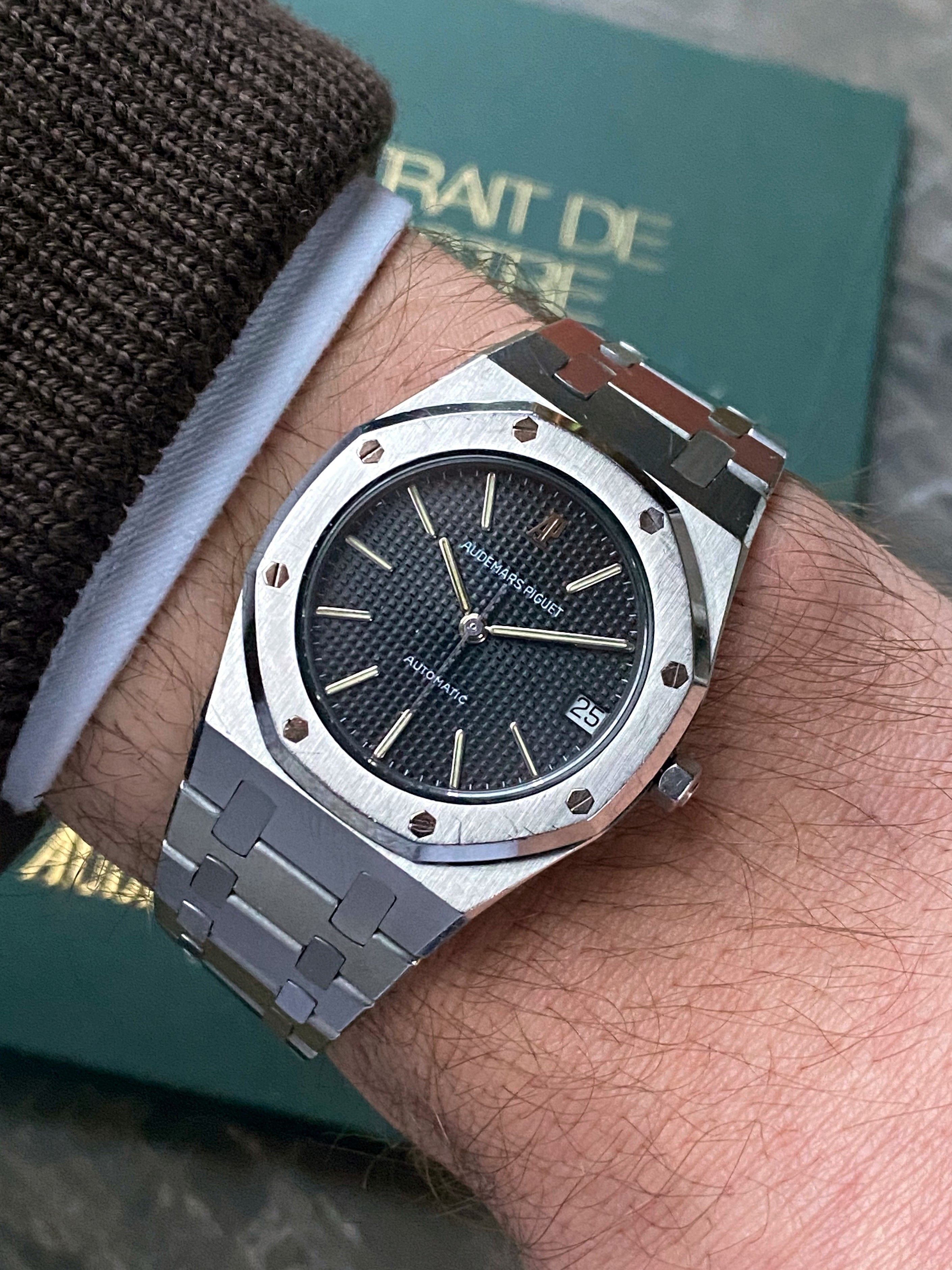 Audemars Piguet Royal Oak 4100ST Grey 1981 with original papers