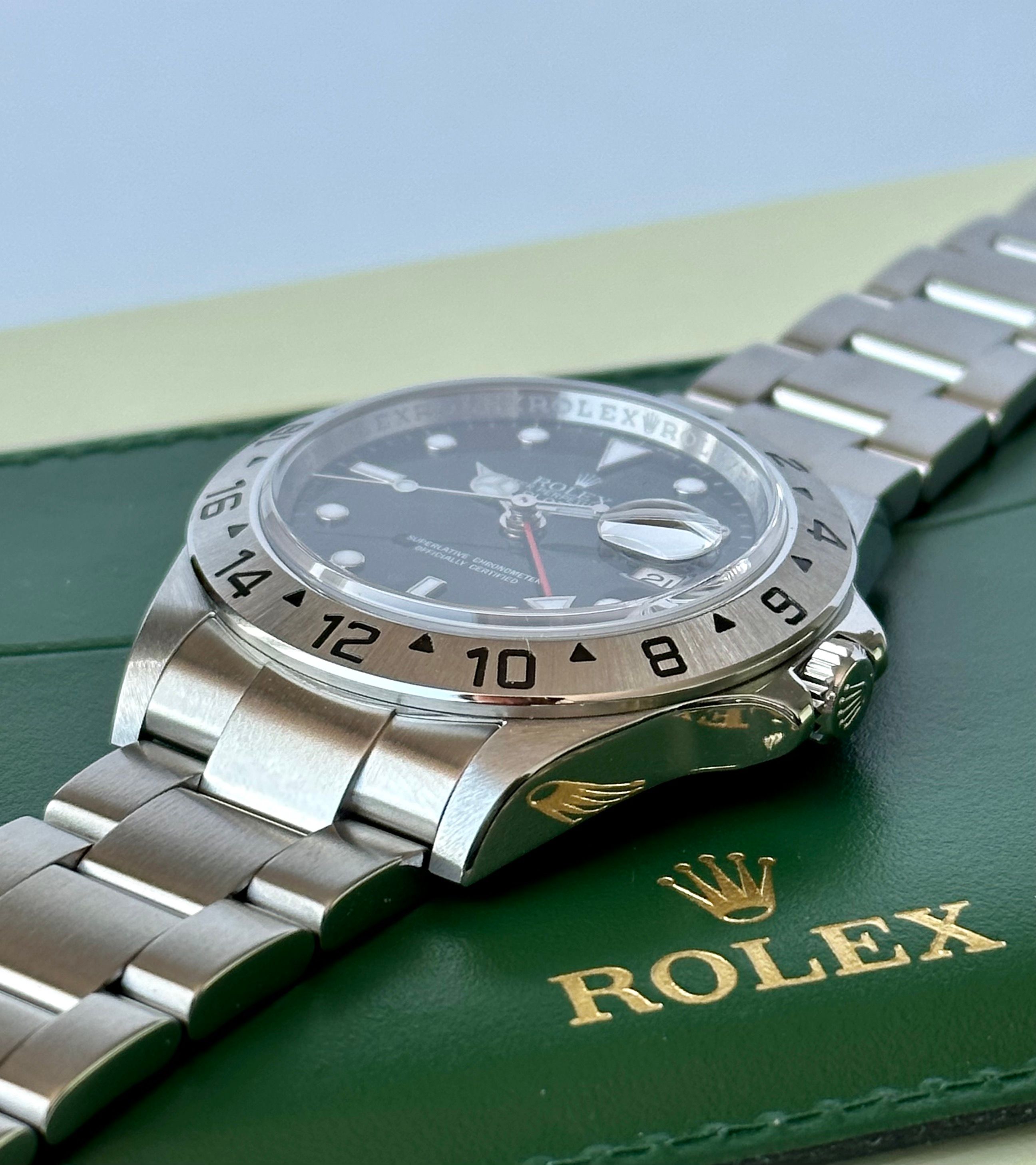 Rolex Explorer II 16570 Black 2009 with original box and papers