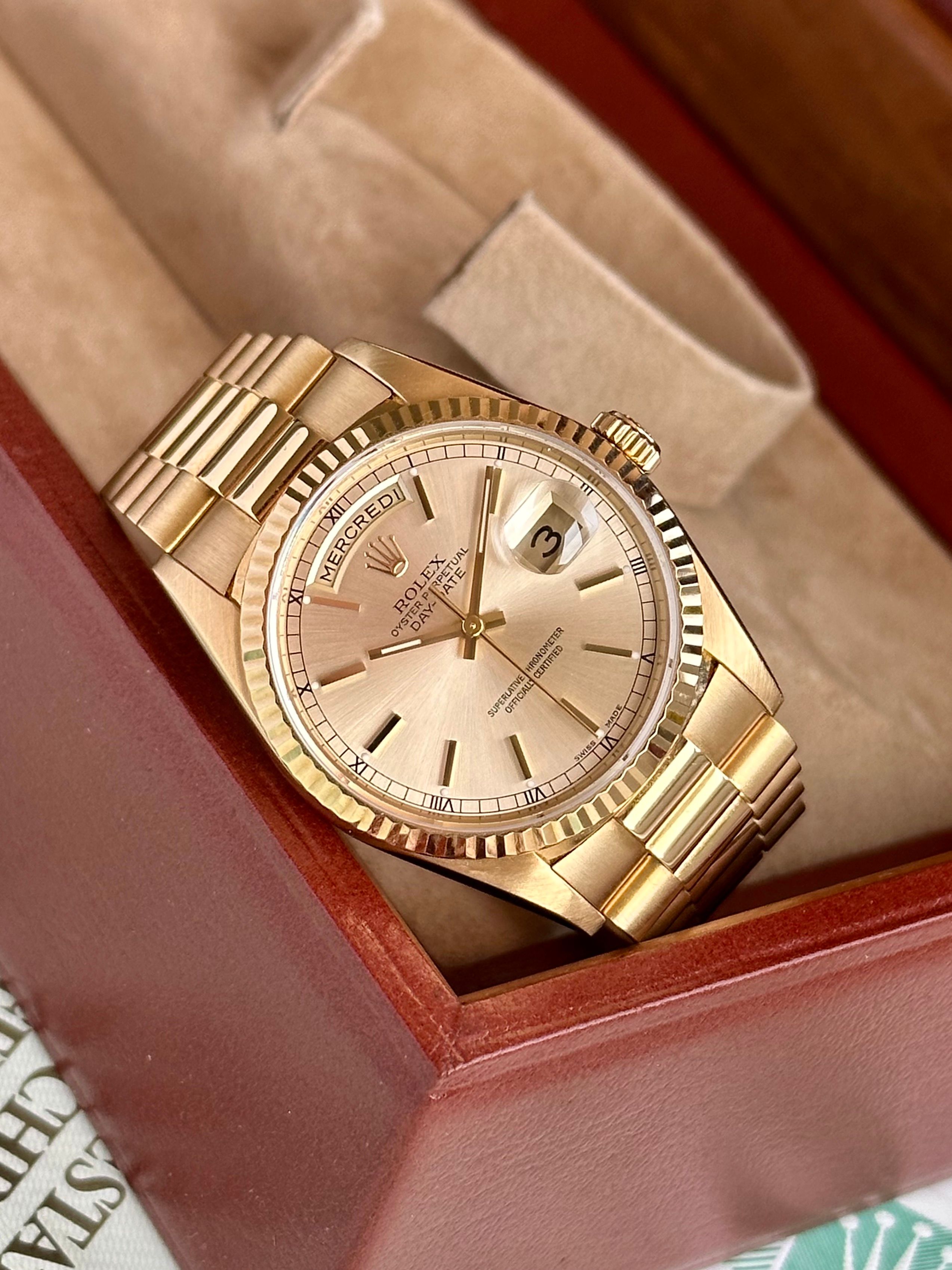 ROLEX Day-Date 18238 1994年製箱と付属品セット Rolex Day-Date 18238 Gold 1994 with original box and papers