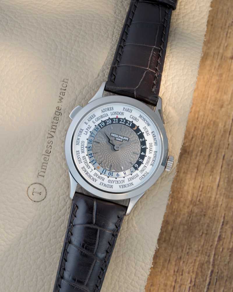Featured image for Patek Philippe World Time 5230G Grey 2016 with original box and papers
