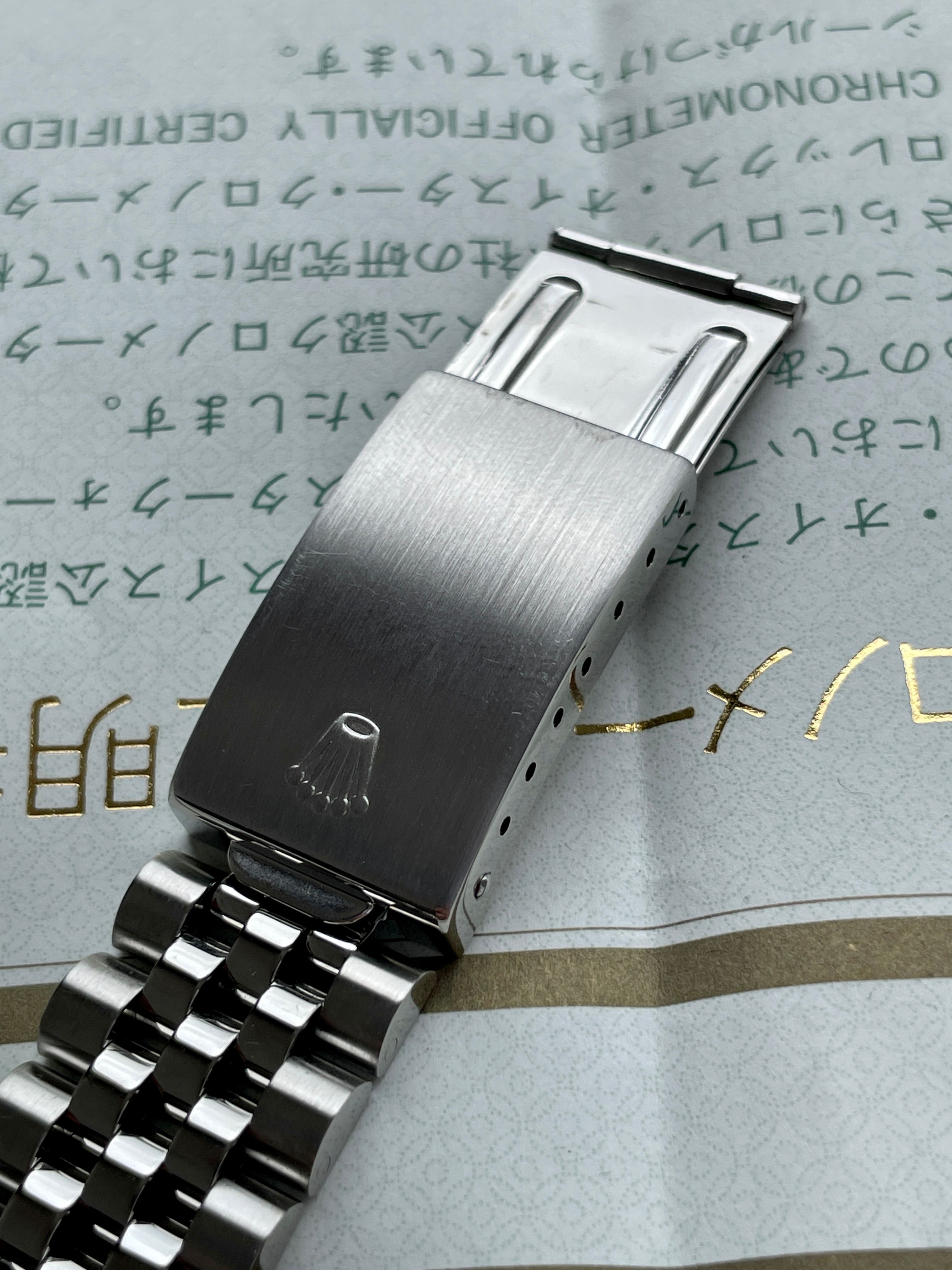 .^っ. т^ Zelos Blacktip 200 m GMT, Teal Dial, Stainless Steel, 41 mm