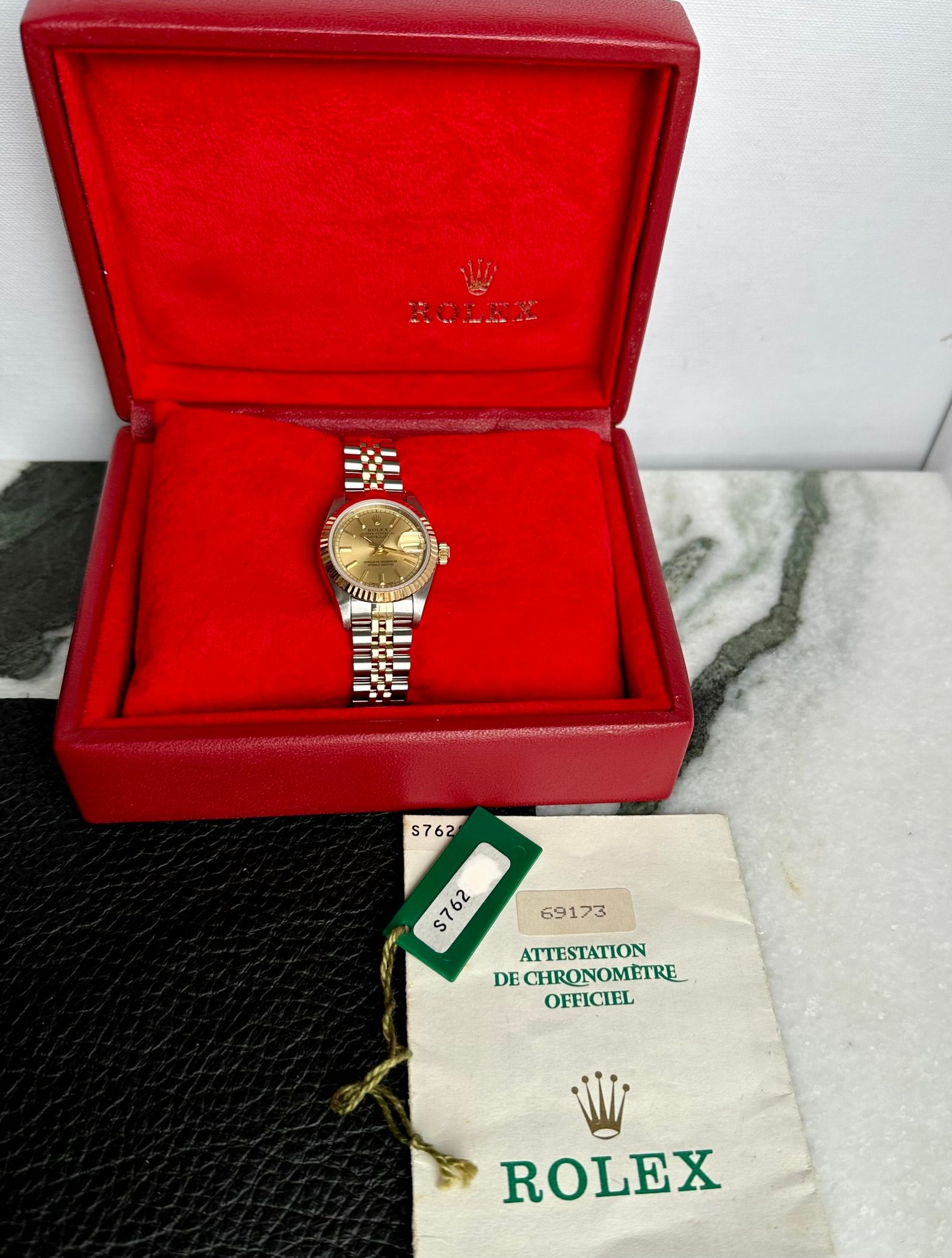 Rolex Lady-Datejust 69173 Gold 1993 with original box and papers