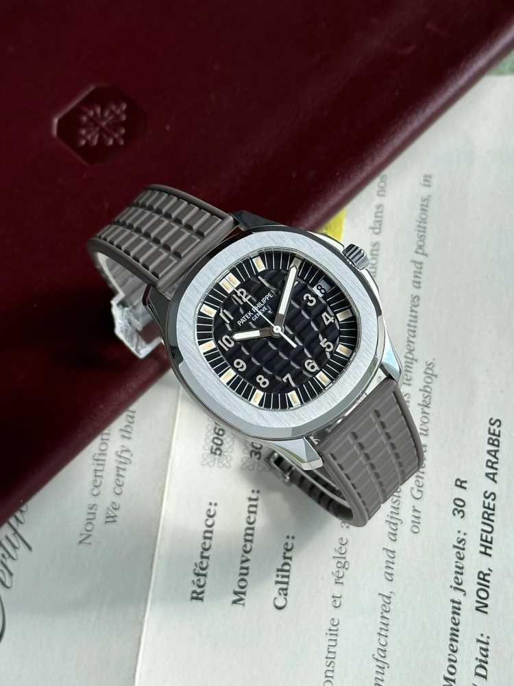 Image for Patek Philippe Aquanaut 5065 Black 2006 with original box and papers