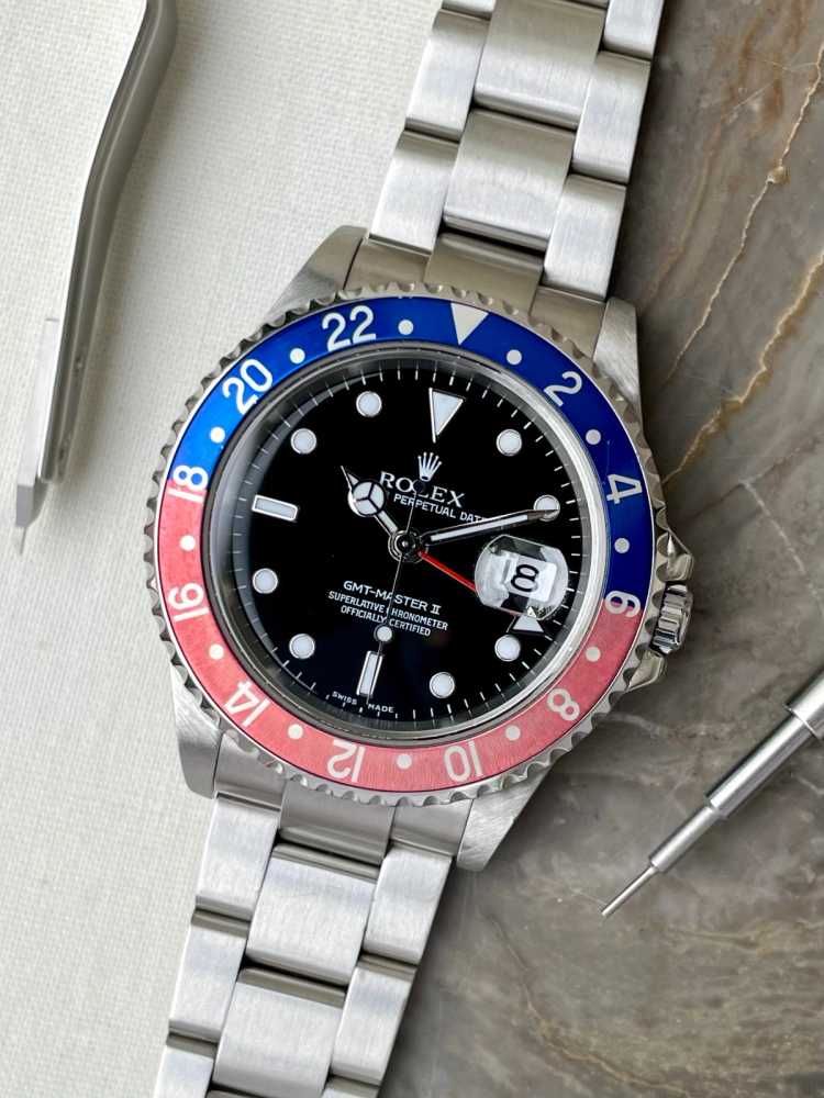 Featured image for Rolex GMT-Master II 16710T Black 2004 