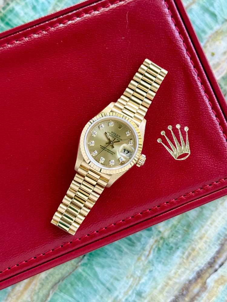 Wrist shot image for Rolex Lady-Datejust "Diamond" 69178 Gold 1994 with original box and papers