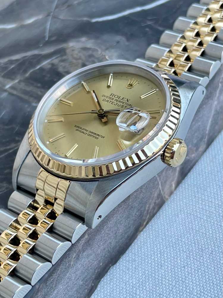 Image for Rolex Datejust 16233 Gold 1989 with original box and papers