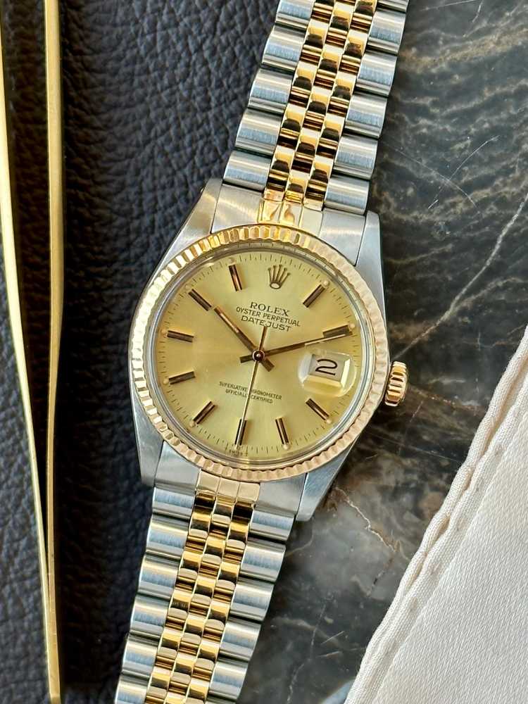 Featured image for Rolex Datejust 16013 Gold 1982 with original box and papers