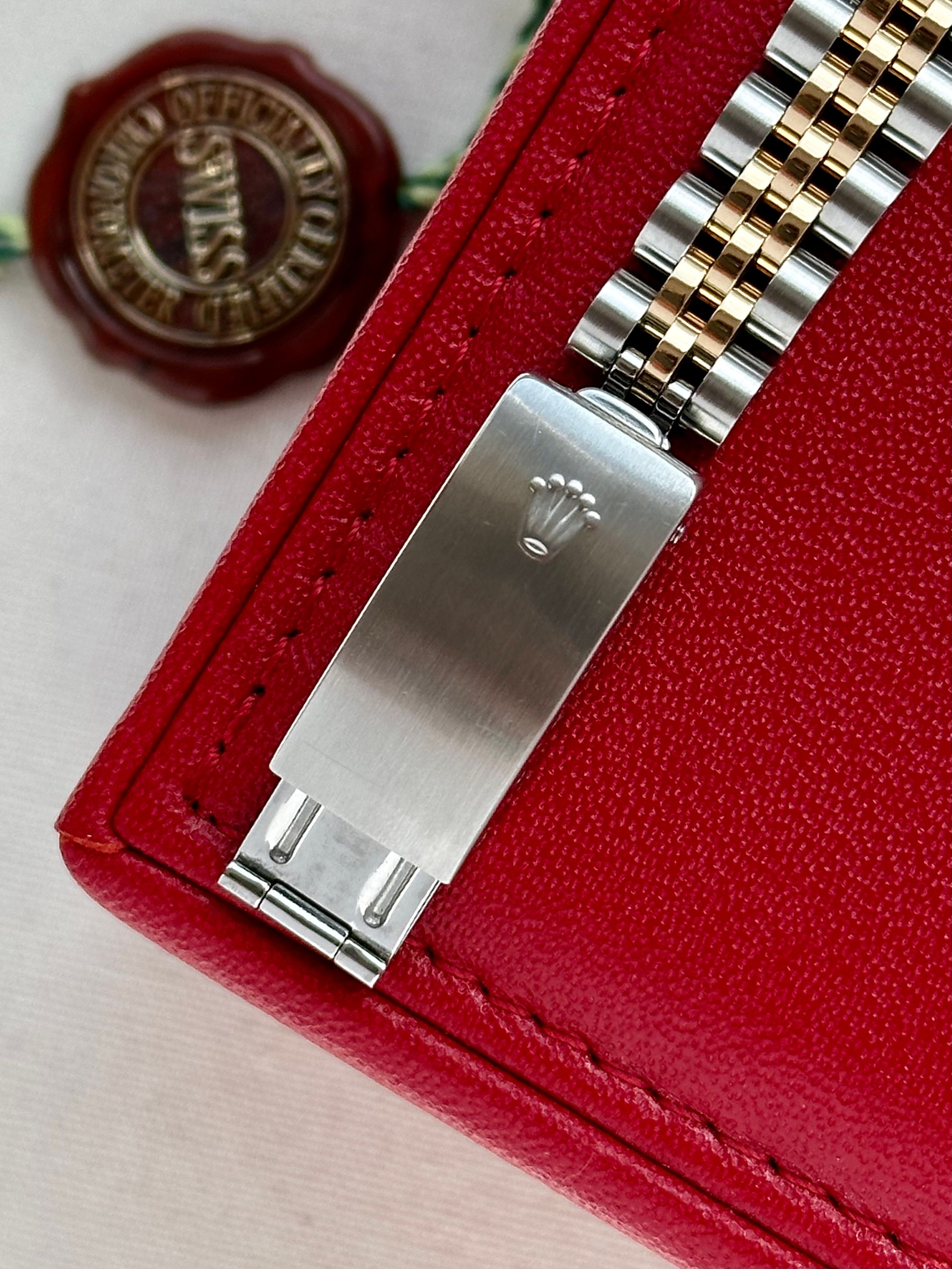 Rolex Lady-Datejust 69173 Gold 1986 with original box and papers