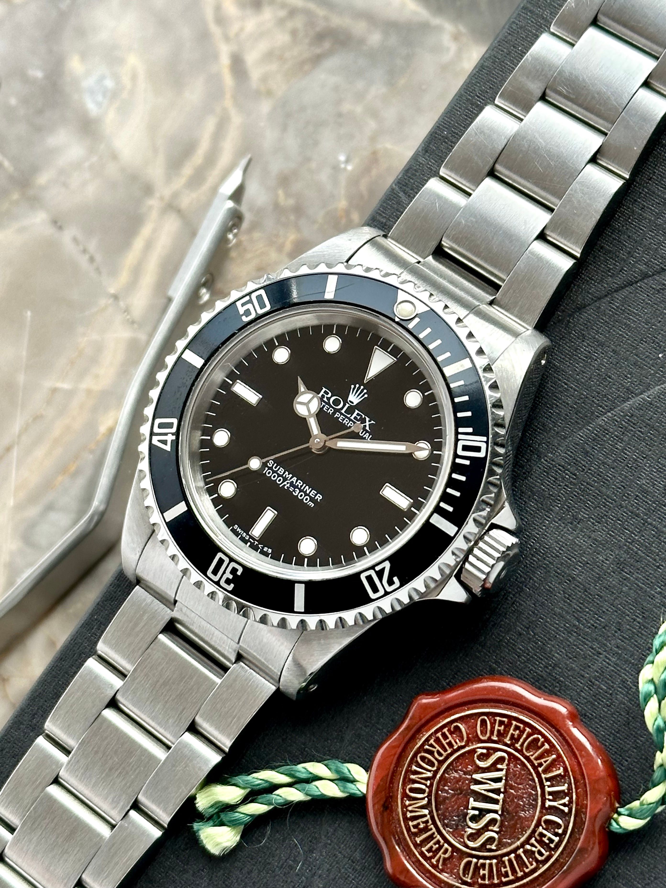 Rolex Submariner 14060 Black 1993 2