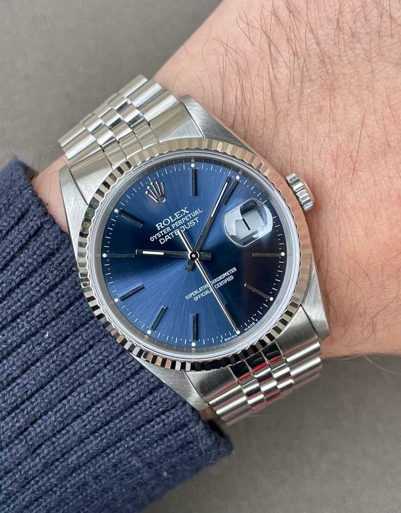 Wrist image for Rolex Datejust 16234 Blue 1990 with original box 2