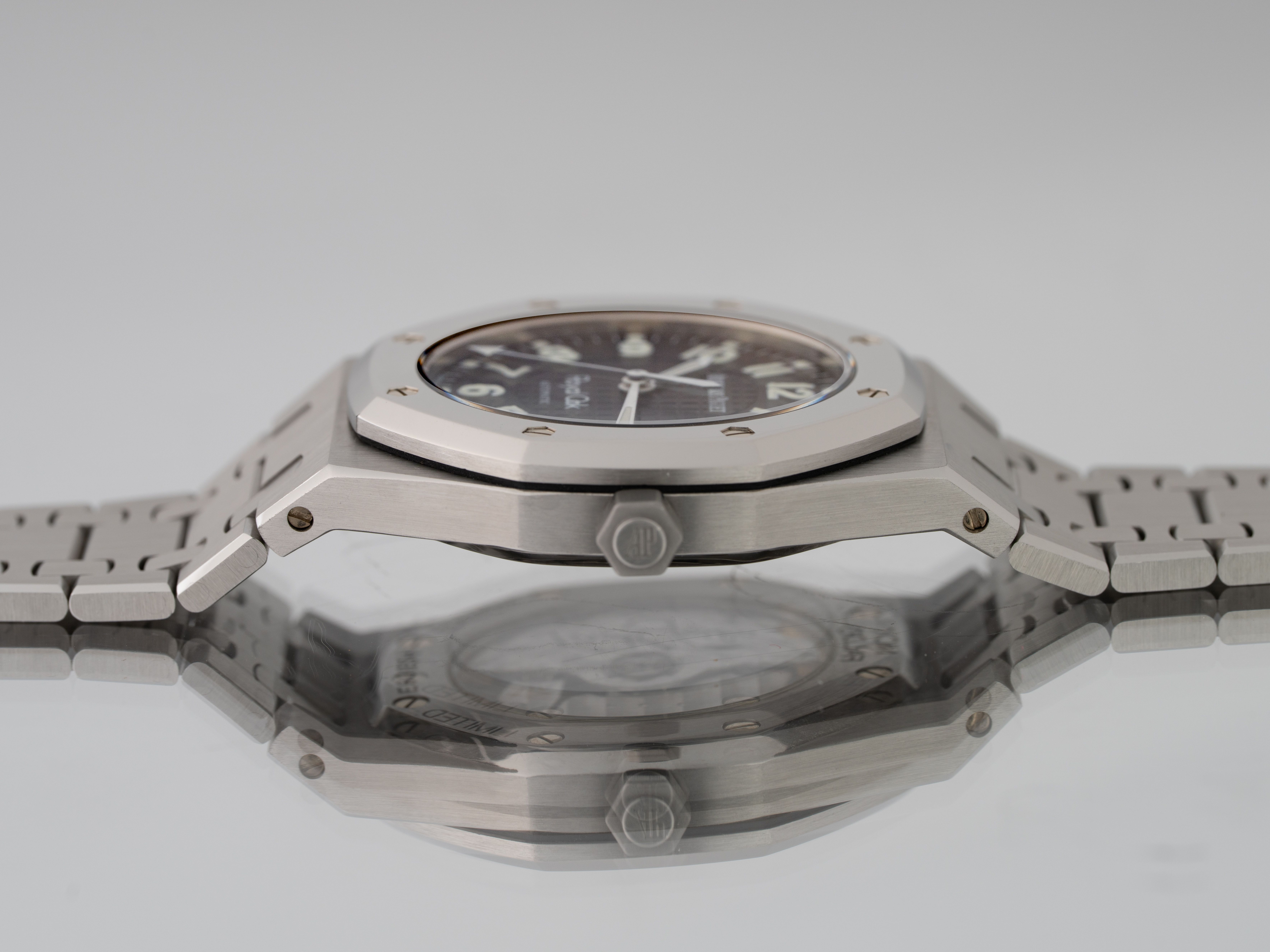 Audemars Piguet Royal Oak PLATINUM-STEEL 