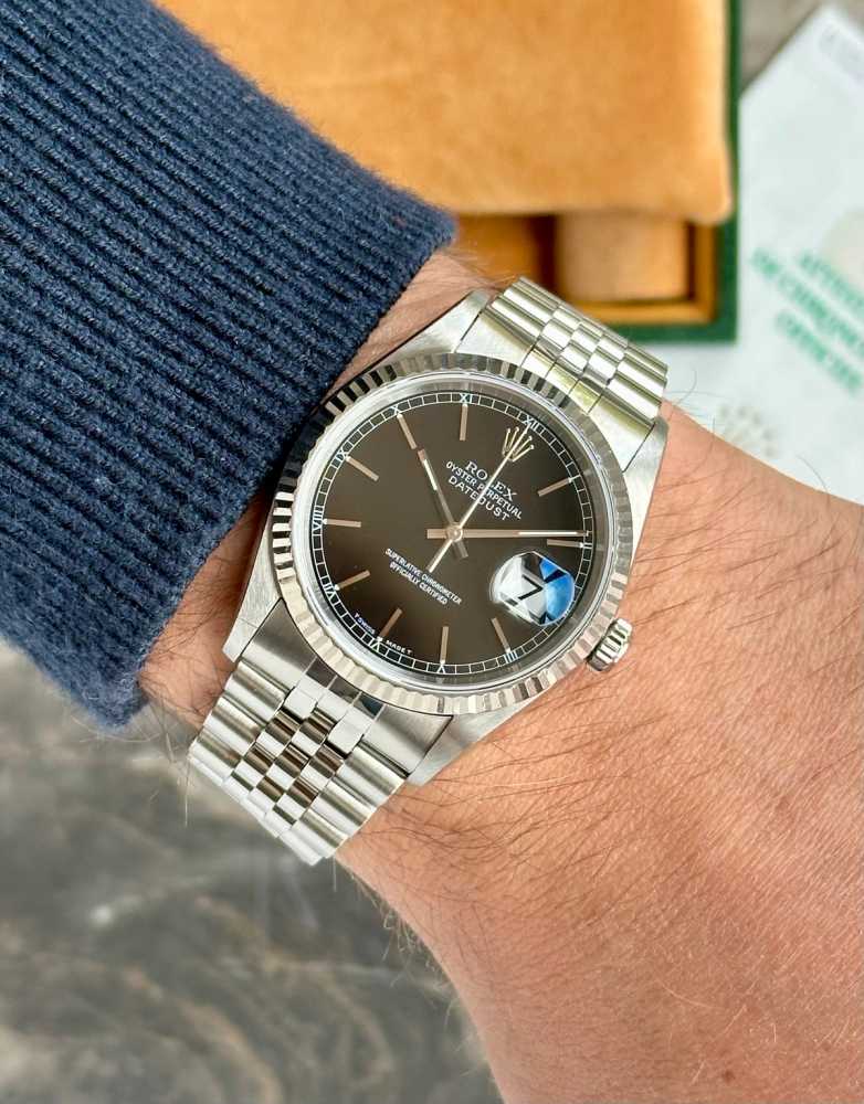 Wrist image for Rolex Datejust 16234 Black 1997 with original box and papers 2