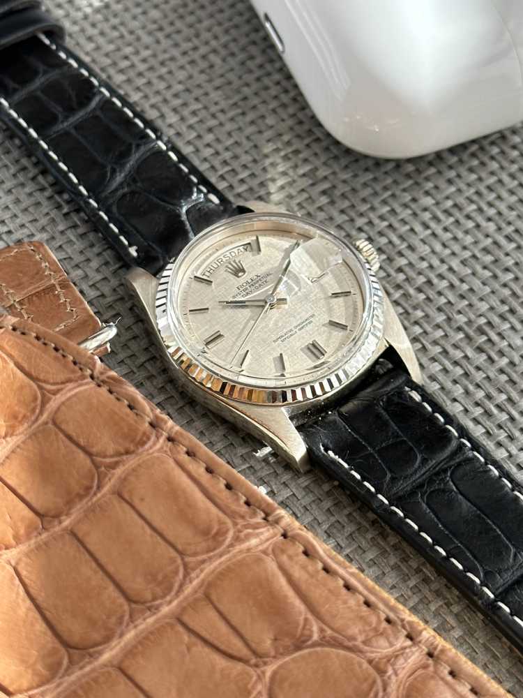 Image for Rolex Day-Date 1803-9 Silver Linen 1971 with original box and papers