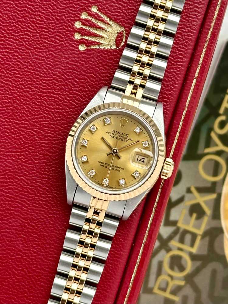 Featured image for Rolex Lady-Datejust "Diamond" 69173 Gold 1990 with original box and papers