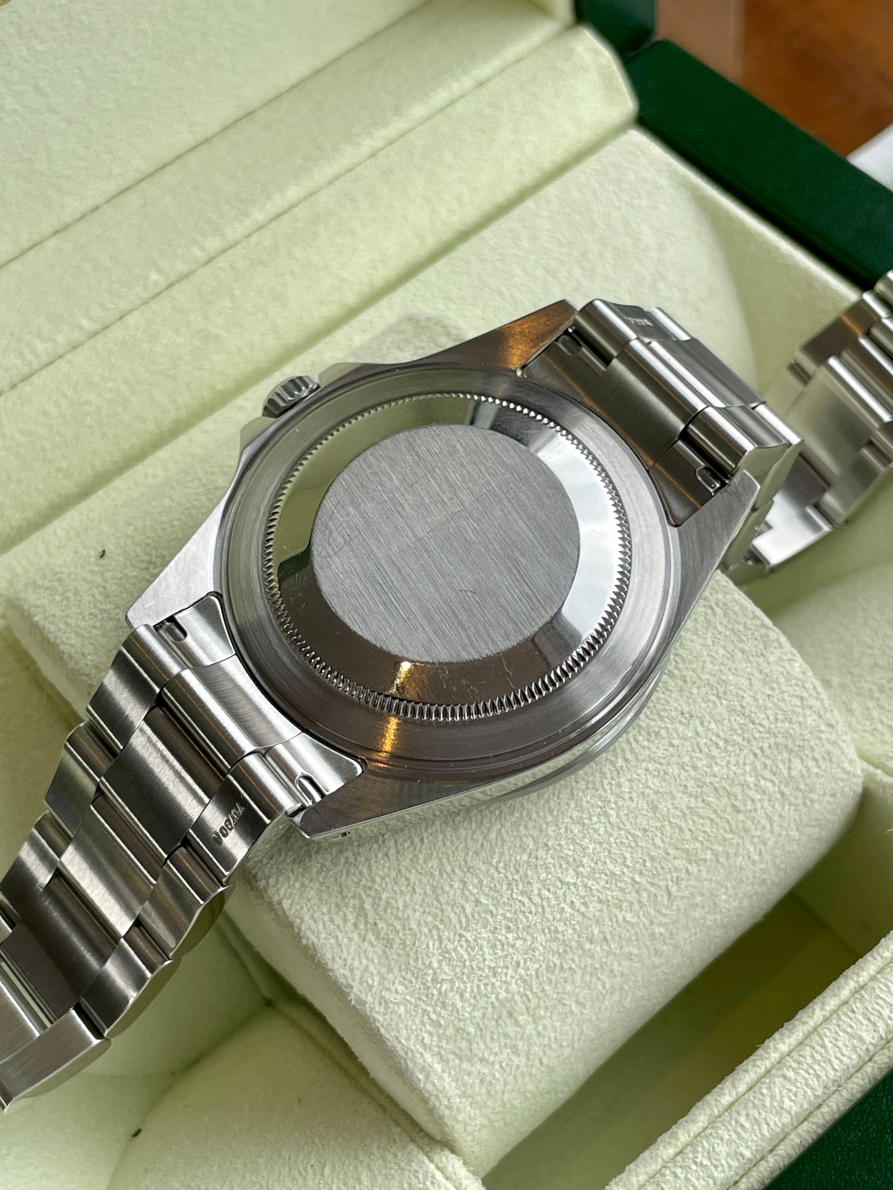 Rolex Explorer II Full Set 16570 Black 2002 with original