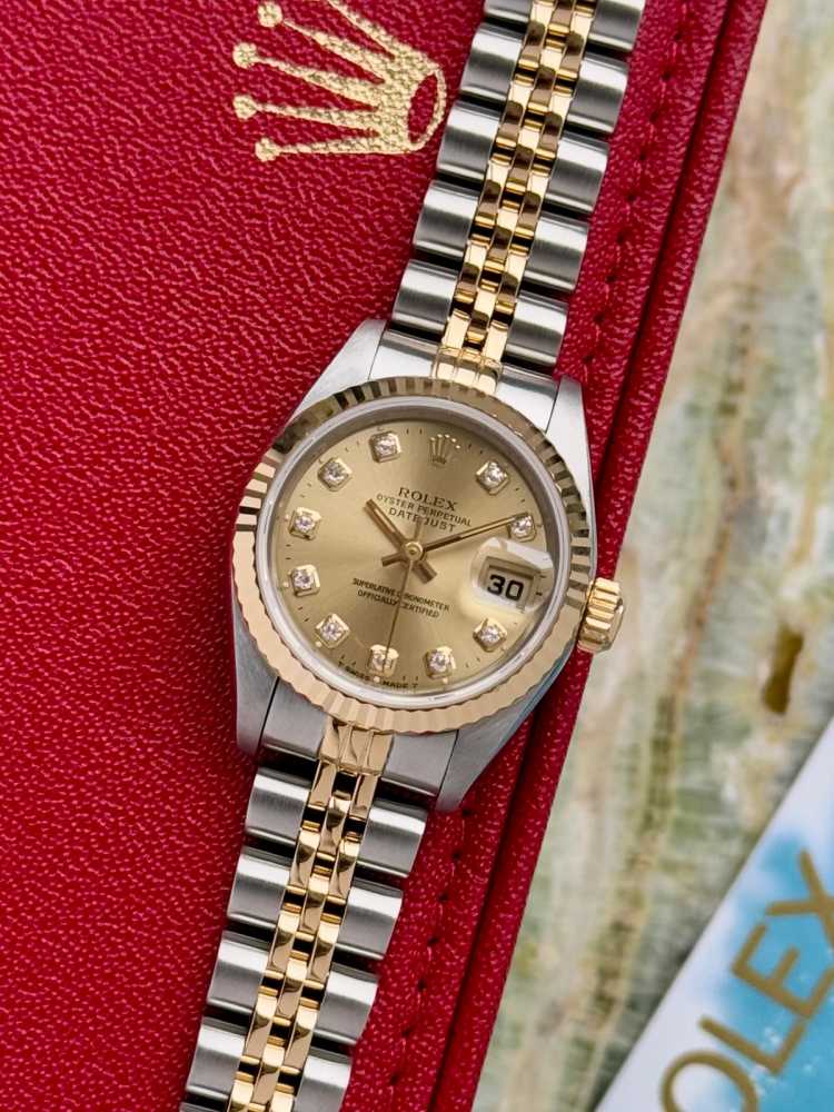 Featured image for Rolex Lady-Datejust "Diamond" 69173 Gold 1997 with original box and papers