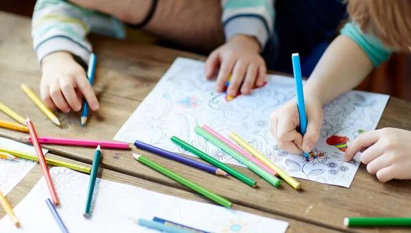 Protegen derechos de estudiante afectado por evaluación actitudinal en institución educativa