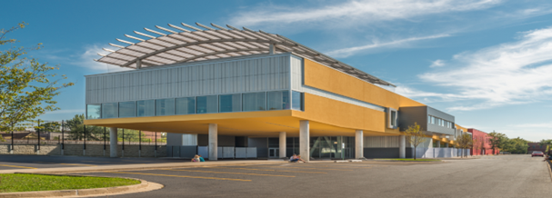 Rogers Park, Montessori School