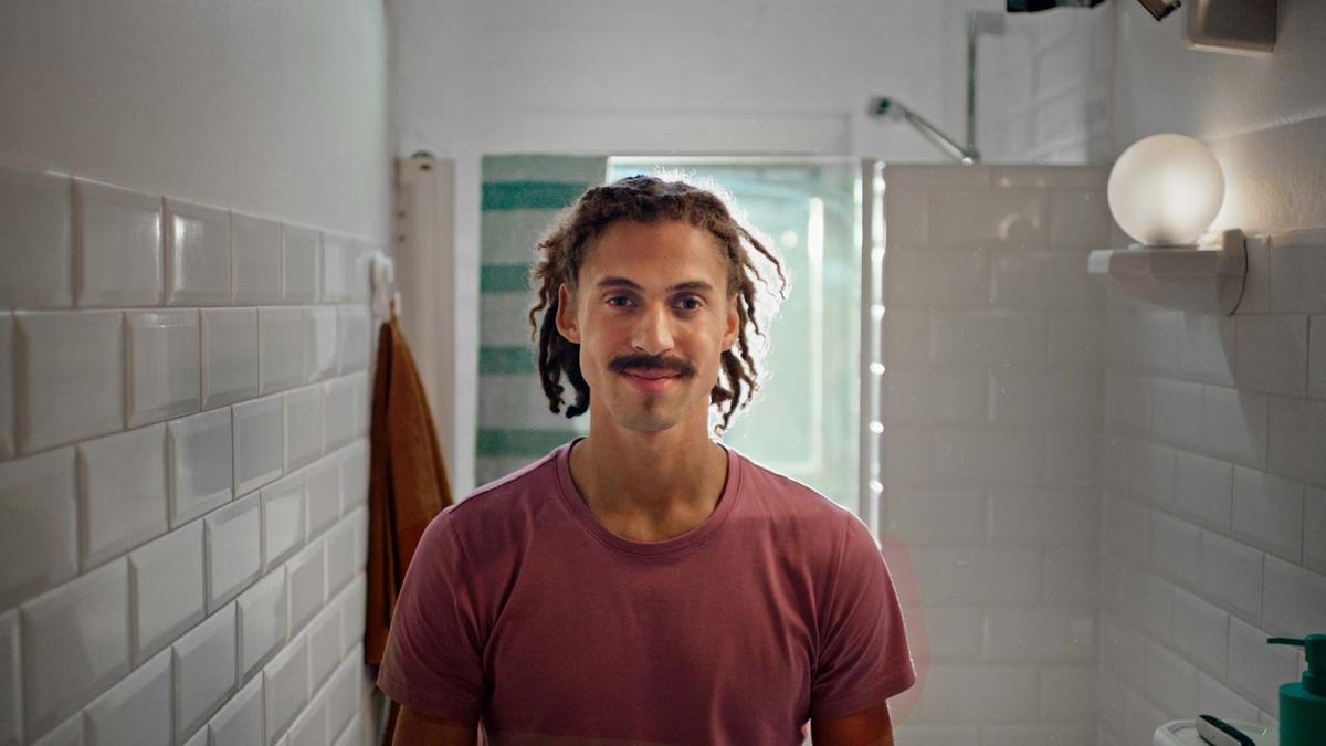 Movember & Philips Norelco
