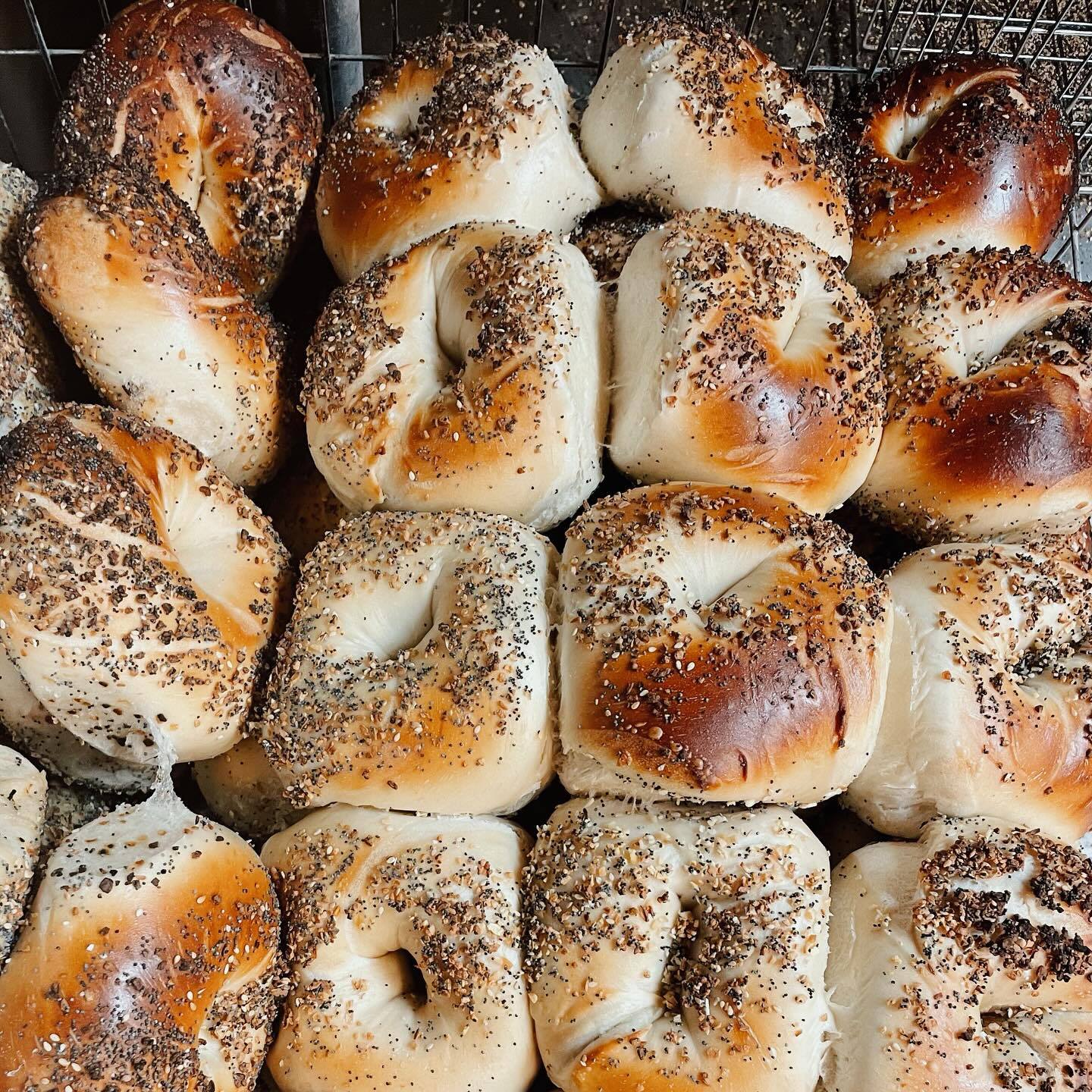 Barons Bagel's - Brick