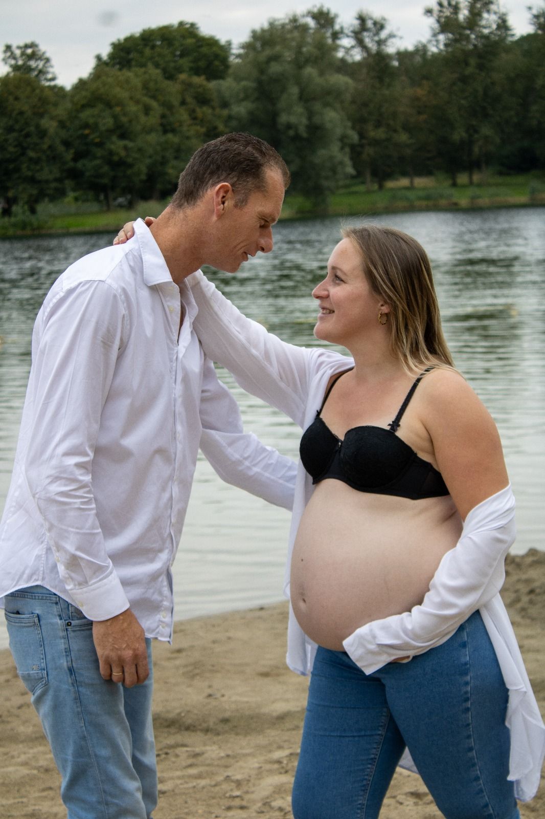 Samantha's zwangerschap - Afbeelding 2