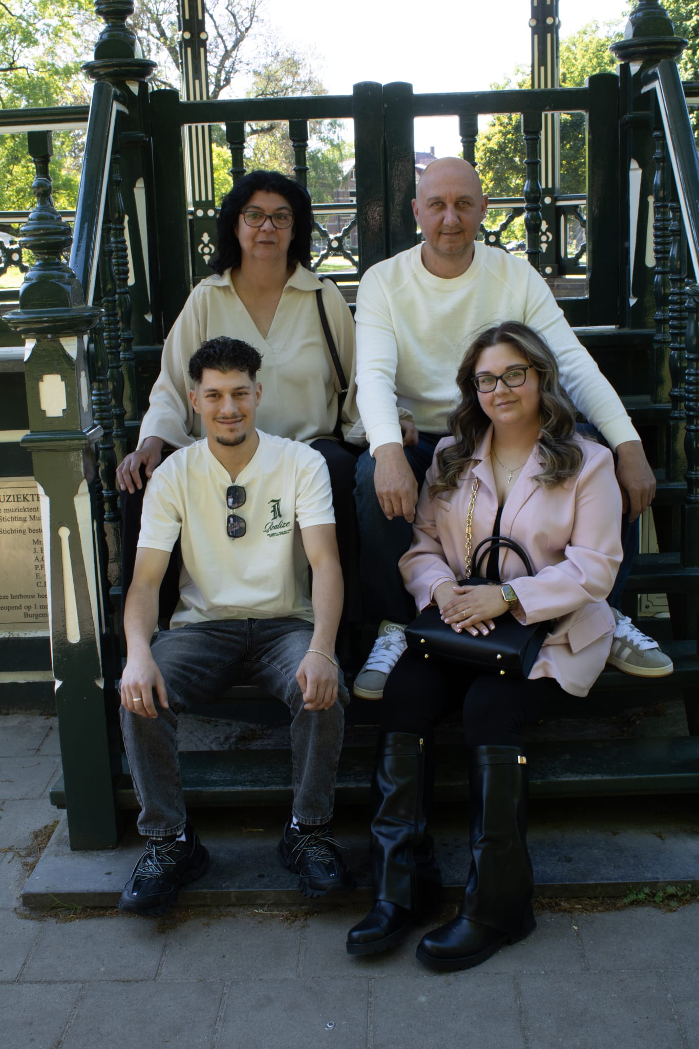 Familie portret in Apeldoorn - Afbeelding 2