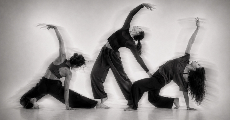 Contemporary dance class at USC Studios Stockholm