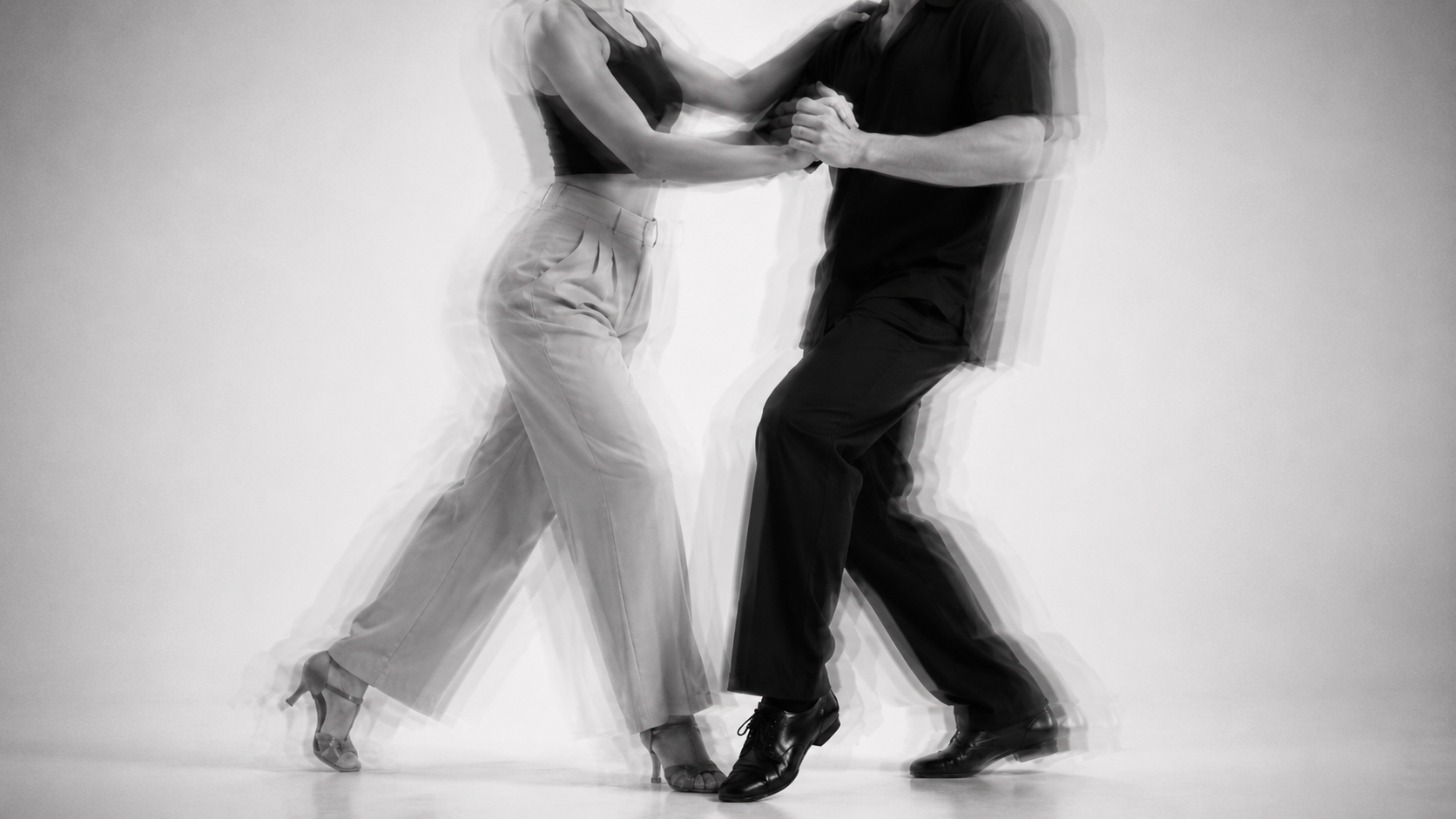 Salsa dance class at USC Studios Stockholm