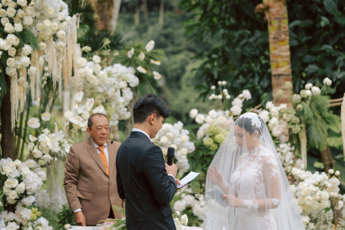 Victor & Fena — Bali wedding by Selalu Berkesan