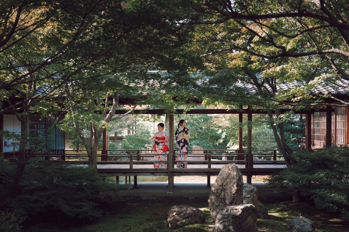 A Kyoto Afternoon, Miranda & Mom — Bali photography by Selalu Berkesan