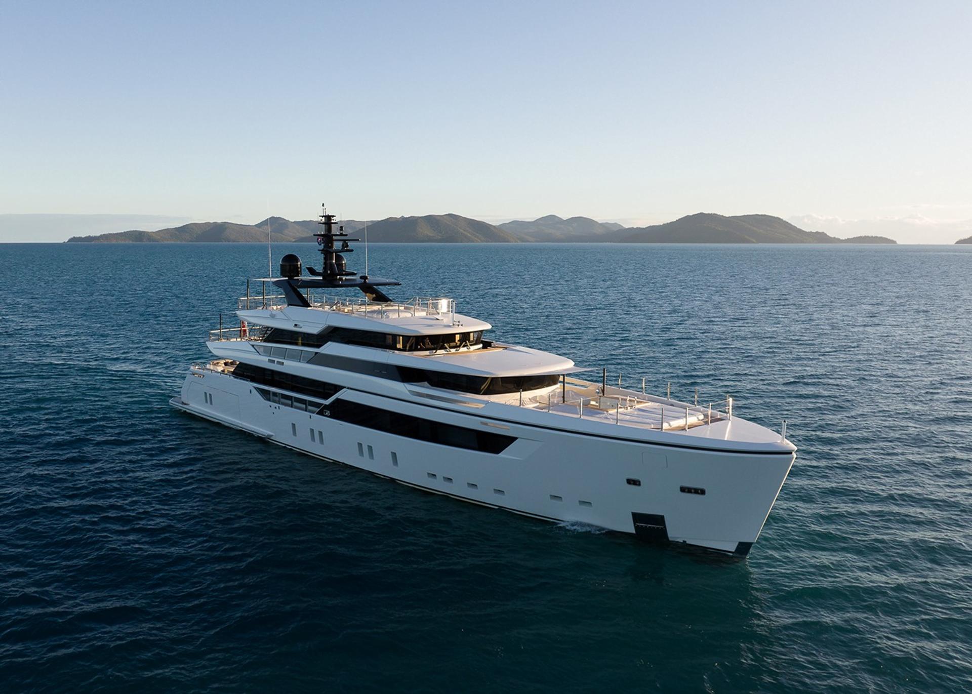 AIX at anchor in the Whitsundays