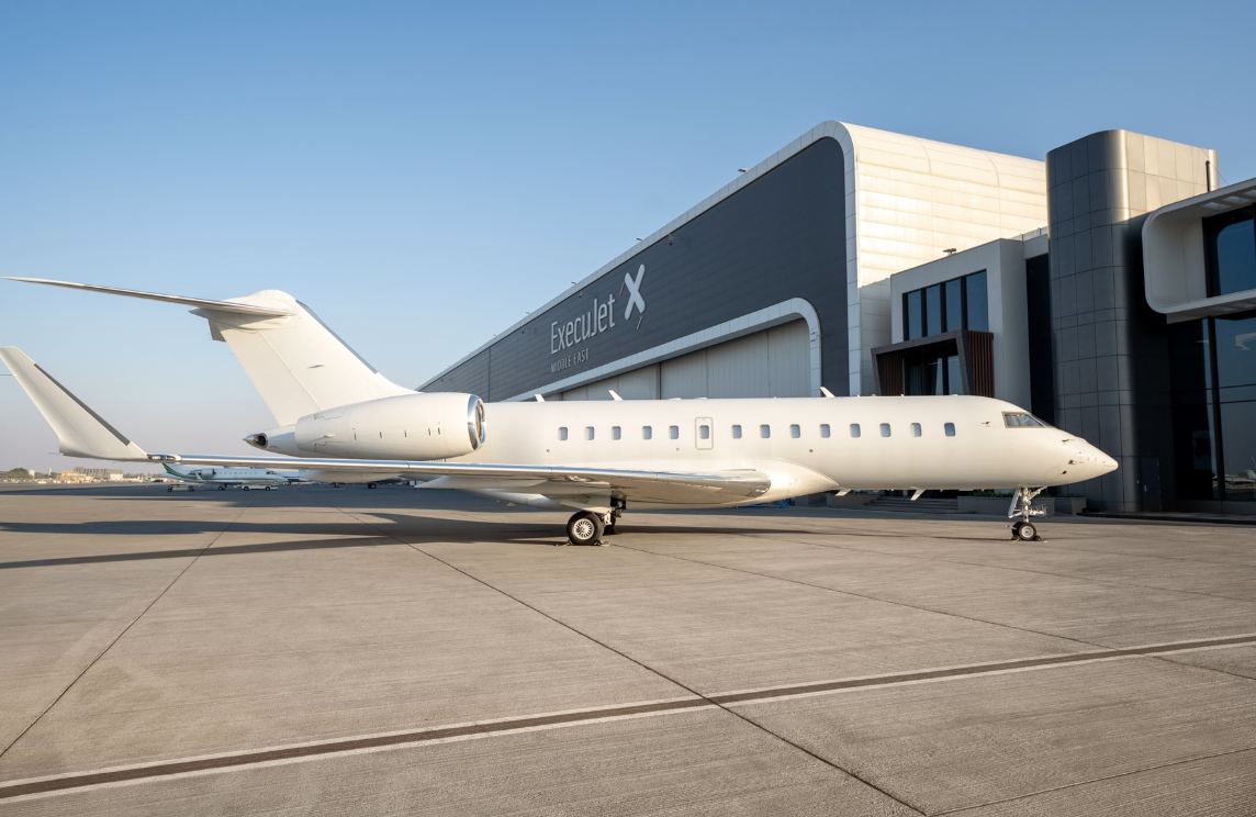 Bombardier Global 7500, a ultra long range private jet available for charter with ORRAIA
