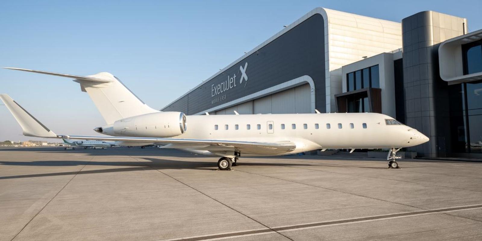 Bombardier Global 7500, a ultra long range private jet available for charter with ORRAIA