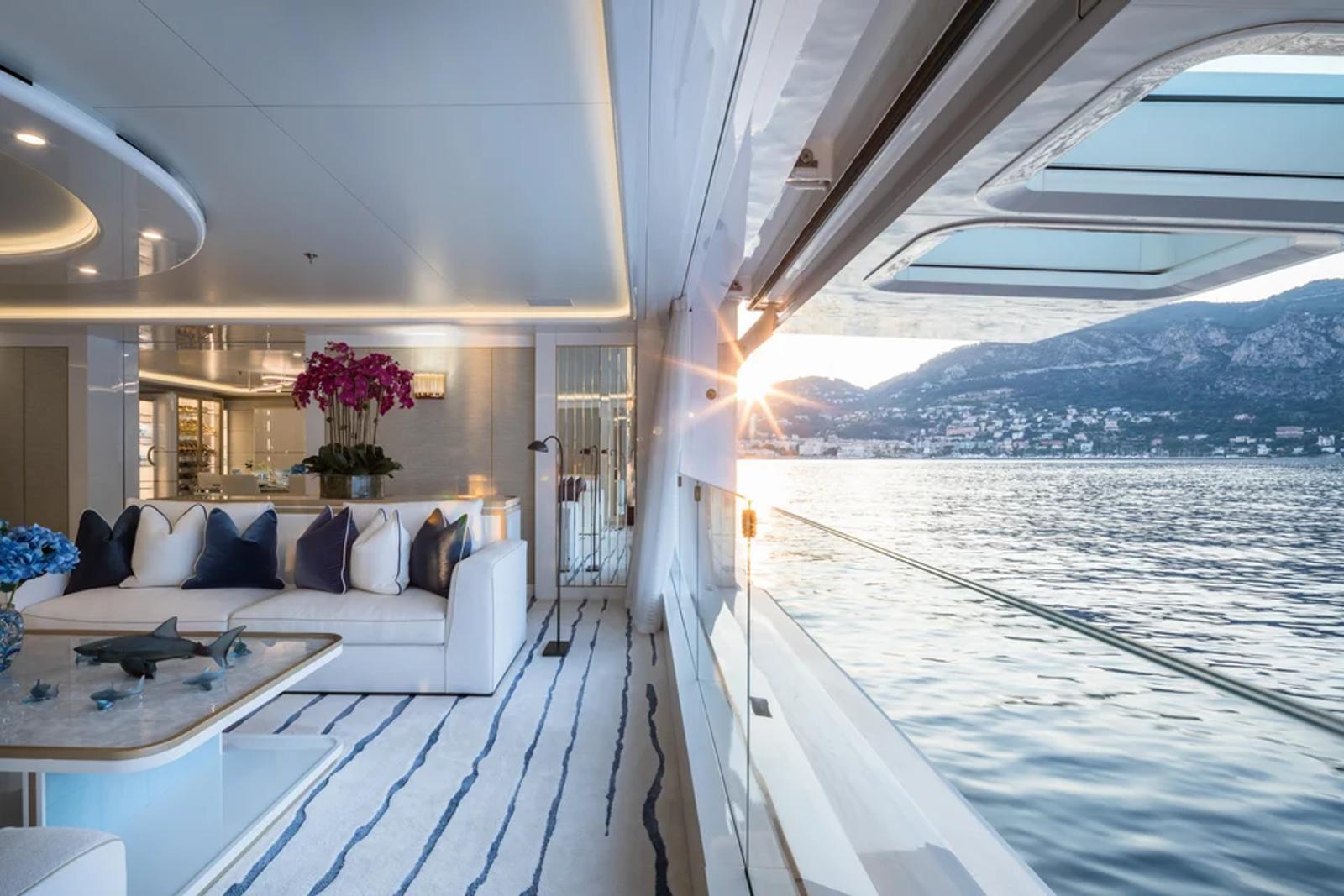 CORAL OCEAN — main salon sunset
